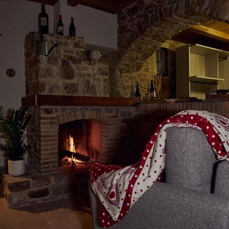 Bed and Breakfast Il Cortiletto Del Borgo Pietra Montecorvino Экстерьер фото